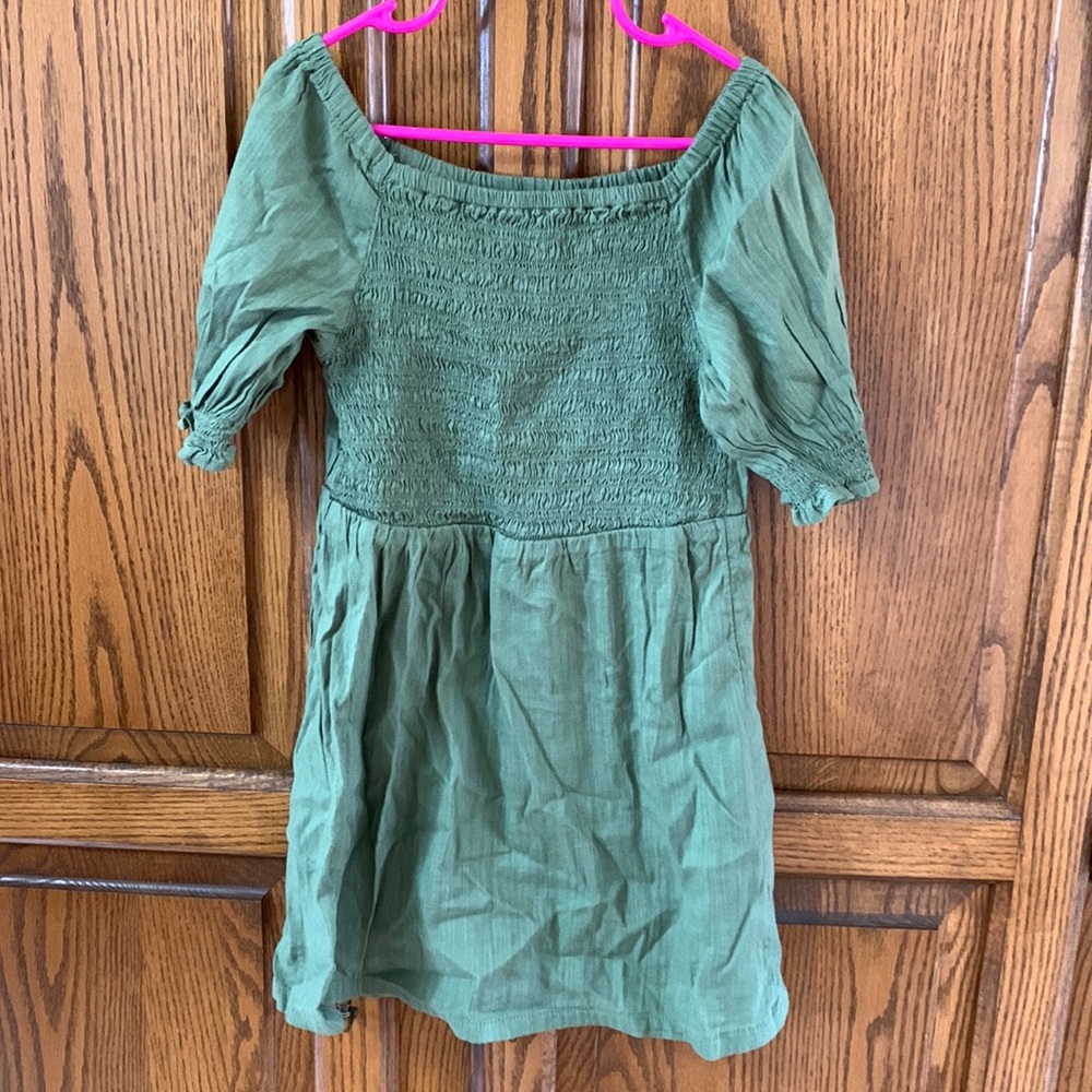 Girls dress